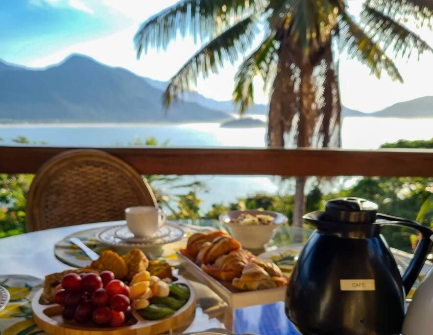 Casa de férias Casa Alto Padrao Com Surpreendente Vista Ao Oceano Ubatuba