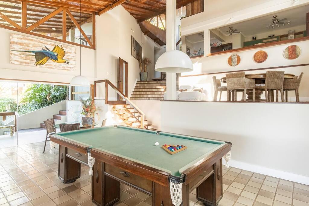 Casa Alto Padrao Com Surpreendente Vista Ao Oceano